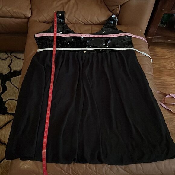 Dress Barn Woman Collection Size 22W Black Scoop Neck Short Sleeve Shimmer Dress - Picture 10 of 10